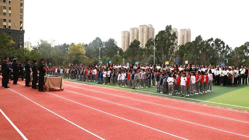 派出所开展护校安园,警方护校安园行动