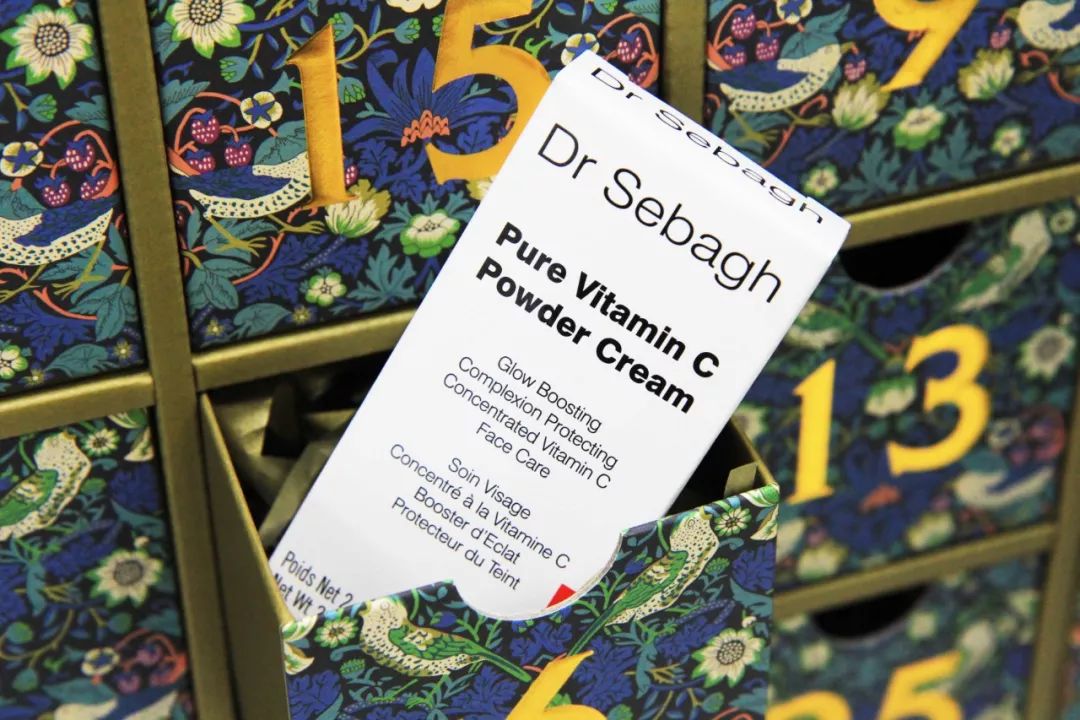 一天一个小惊喜，超值的LibertyLondon圣诞日历