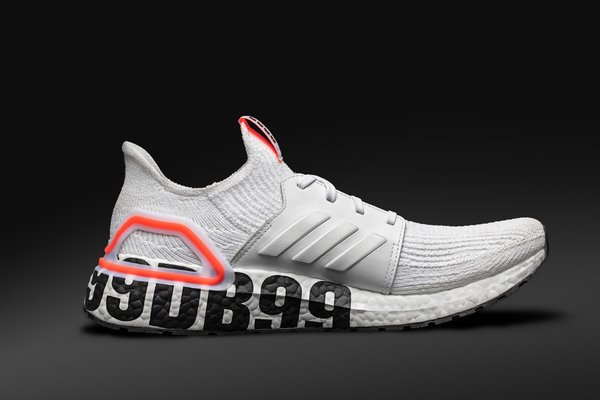 阿迪达斯boost联名足球,阿迪达斯ultraboost4.0联名