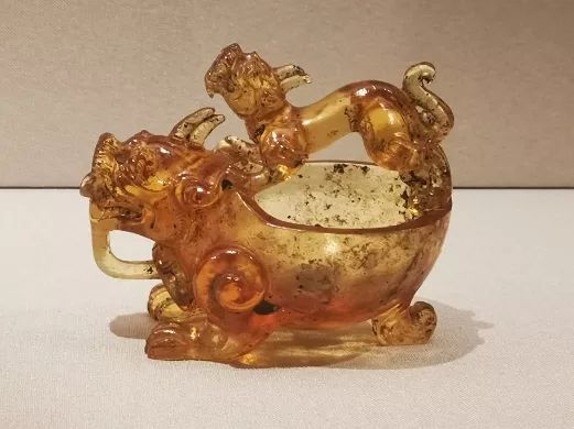 重庆大学建立了一个赝品博物馆,重庆大学赝品博物馆央视