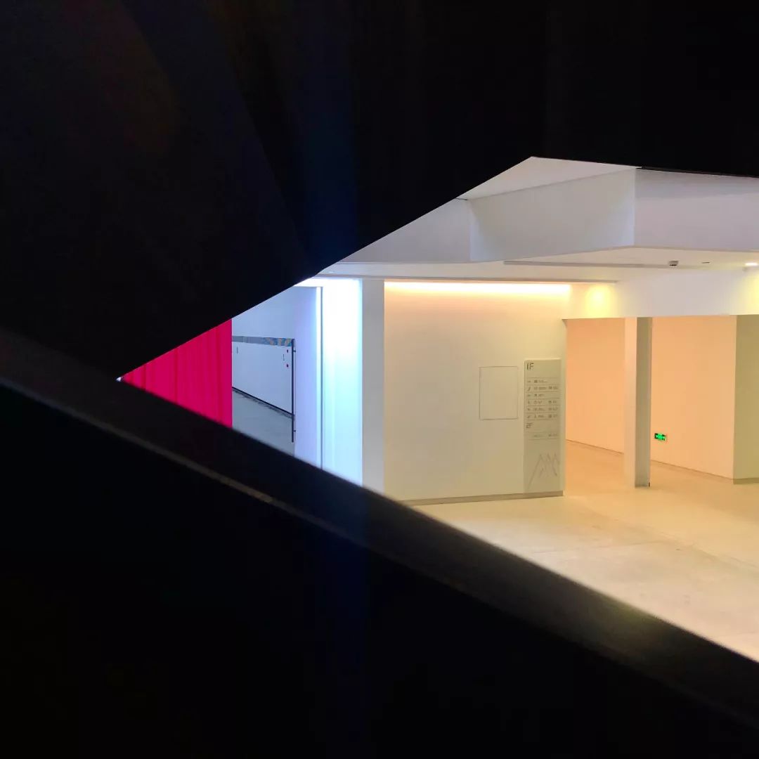 如果你民不聊生，可到新民生现代美术馆转转