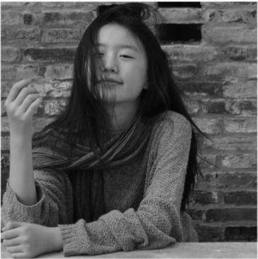 14岁女孩当班长,中学女孩在班里当班长好不好