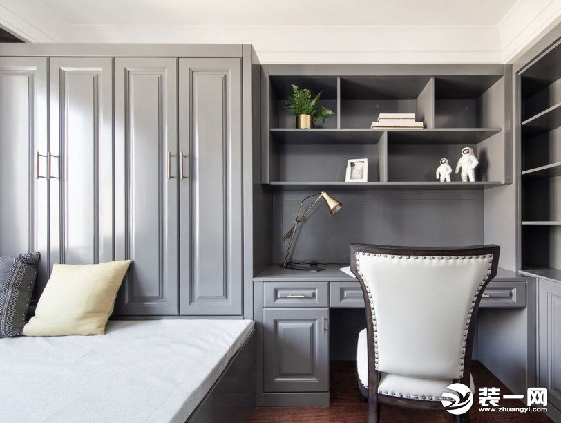 衣柜密度板好还是实木板好,家装衣柜选择木板好