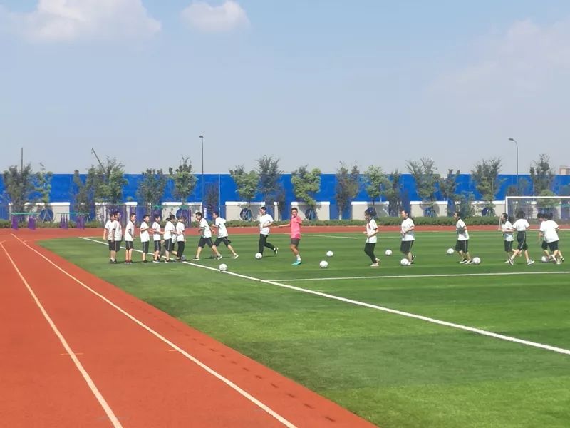 回眸拾光释芳华！常外经开初中行走在高品质教育的路上