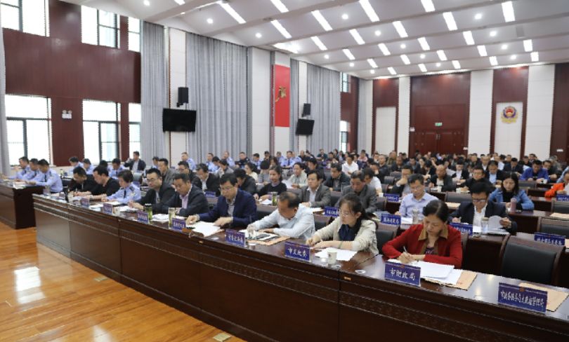 期待已久的小区快要完工了,期待新小区