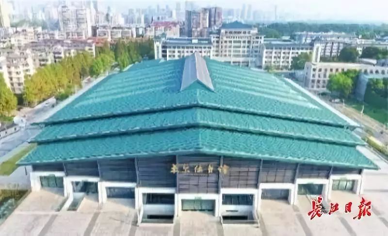 军运会开幕啦！去青山绿水间看比赛