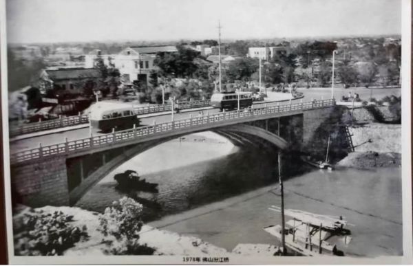 鐐硅禐瀛︿範寮哄浗,浣涘北瀛︿範寮哄浗