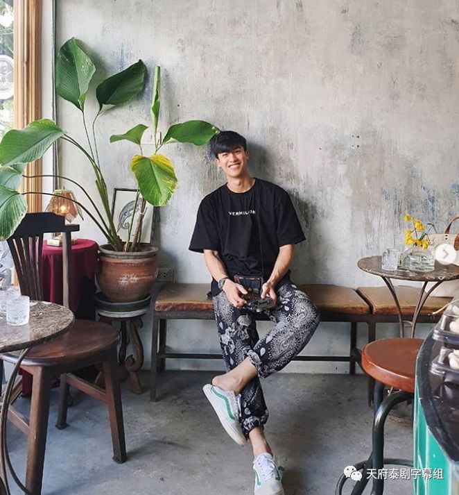 朱拉学霸呆妞四年合作了四部作品