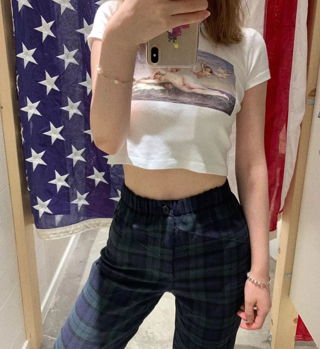 不用代购就能买到的爽肤水,宝石蓝针织宋妍霏同款