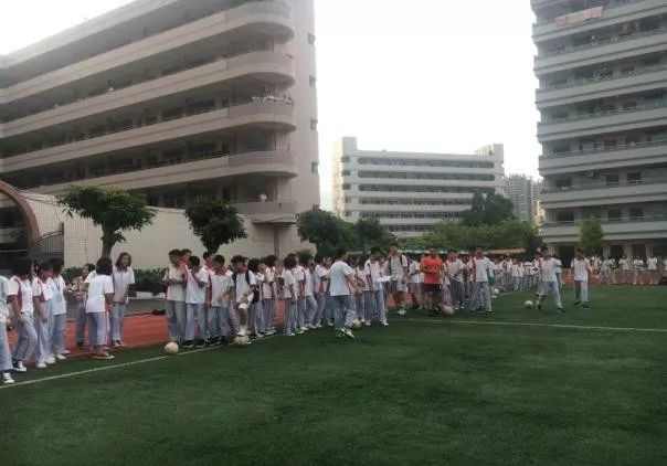 【活力邓中】绿茵点亮青春足球传递激情——记初一级射龙门比赛