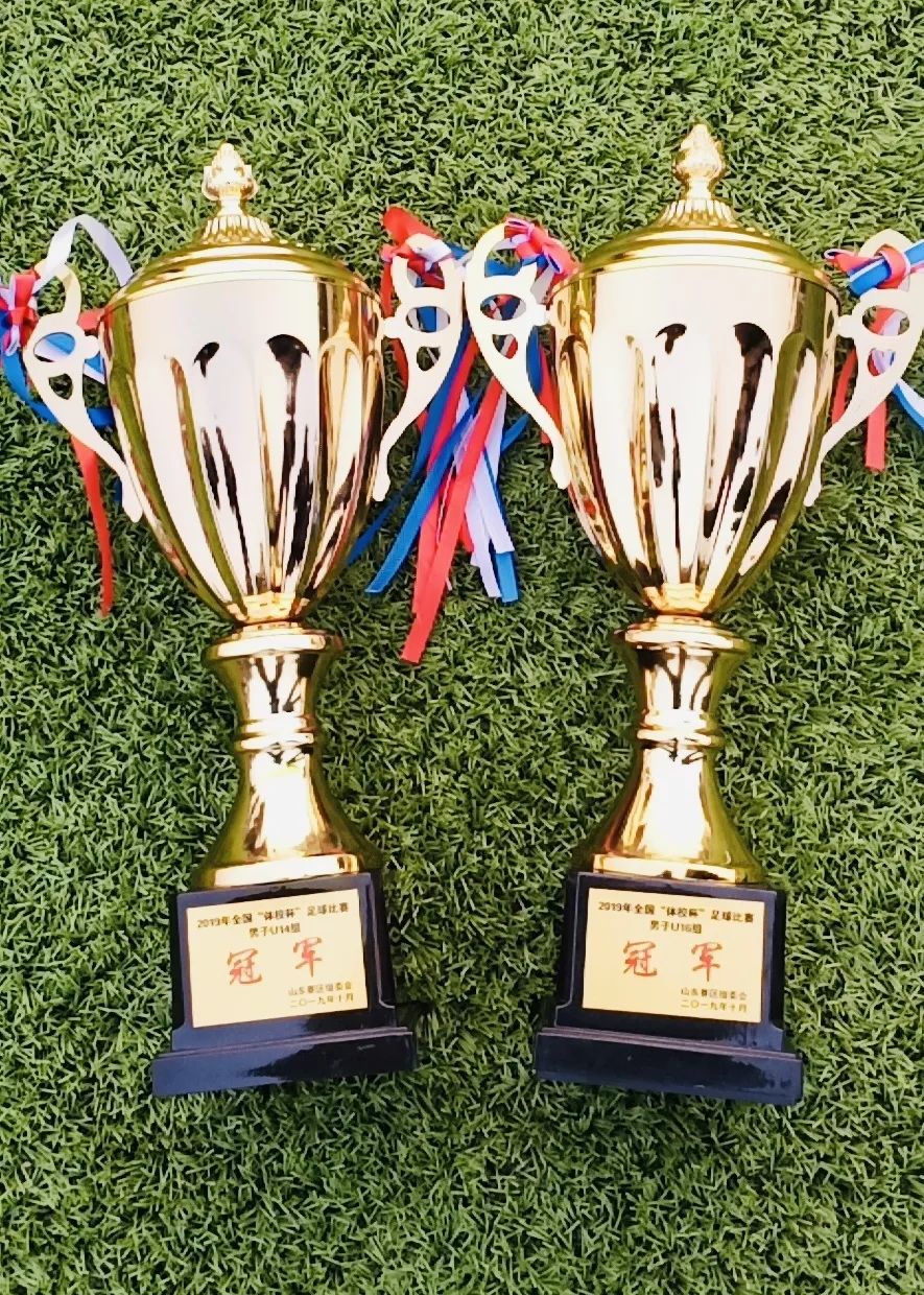 踢漂亮足球,大同体校足球队比赛