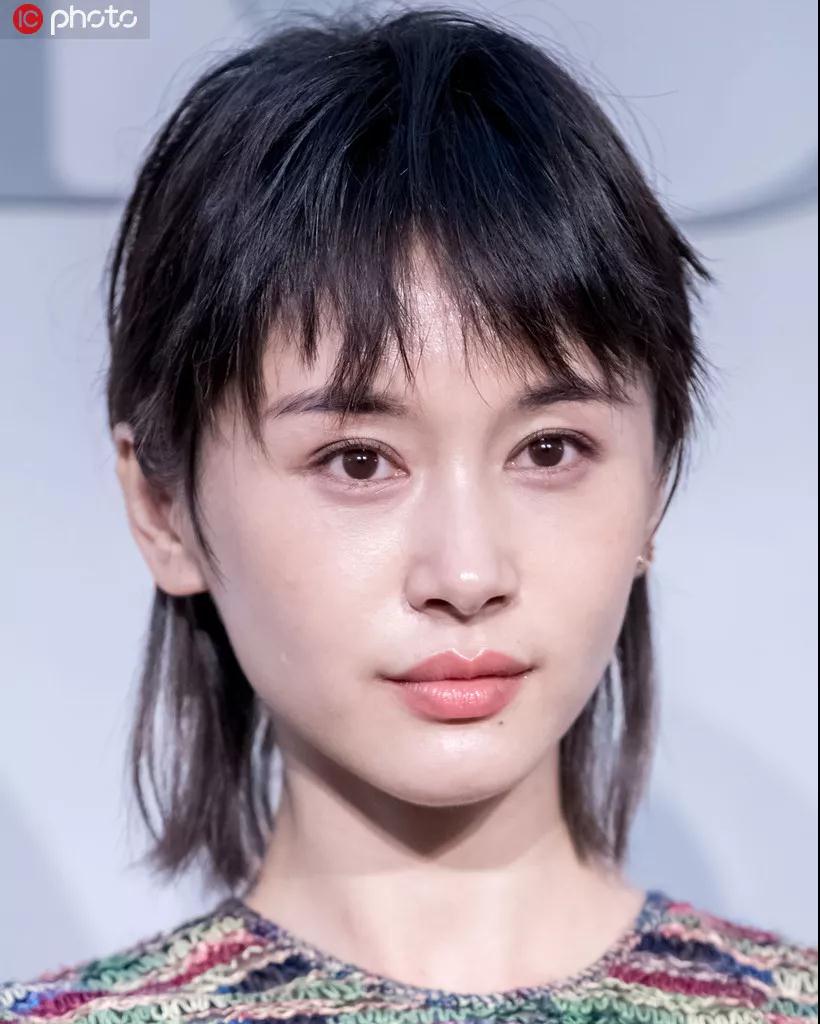 欧阳娜娜直刘海发型,欧阳娜娜齐刘海发型