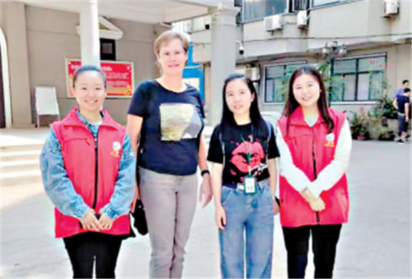 武汉志愿者风采集,武汉志愿者服务队