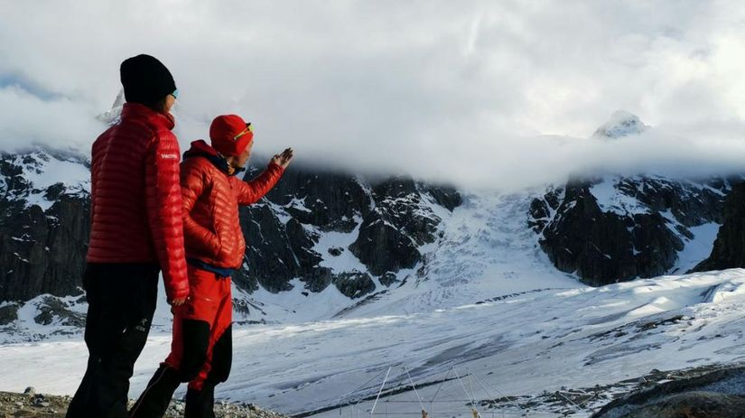 博格达峰登顶记录,李宗利登顶8千米以上的山
