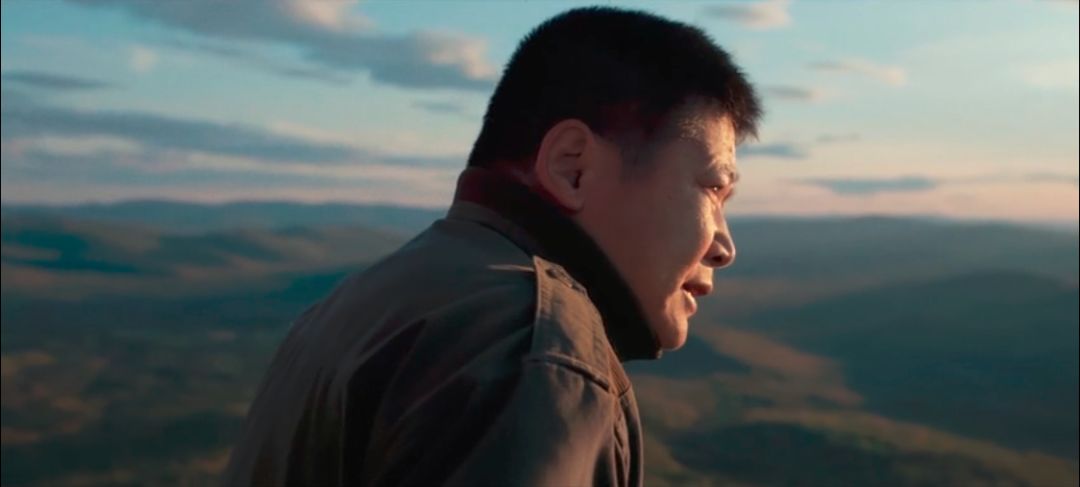 47号塔上的男人