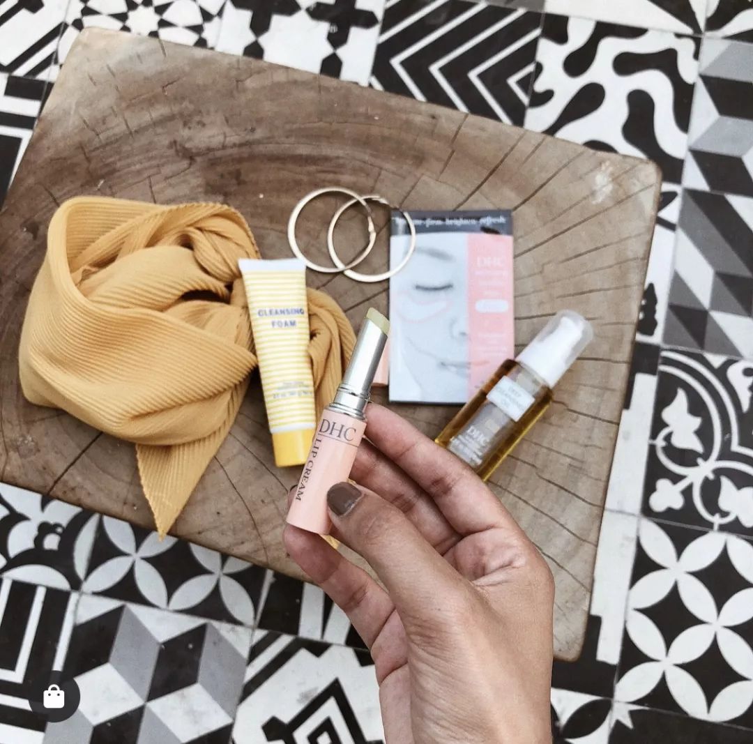 滋润好用的7支润唇膏,最好用的16款润唇膏