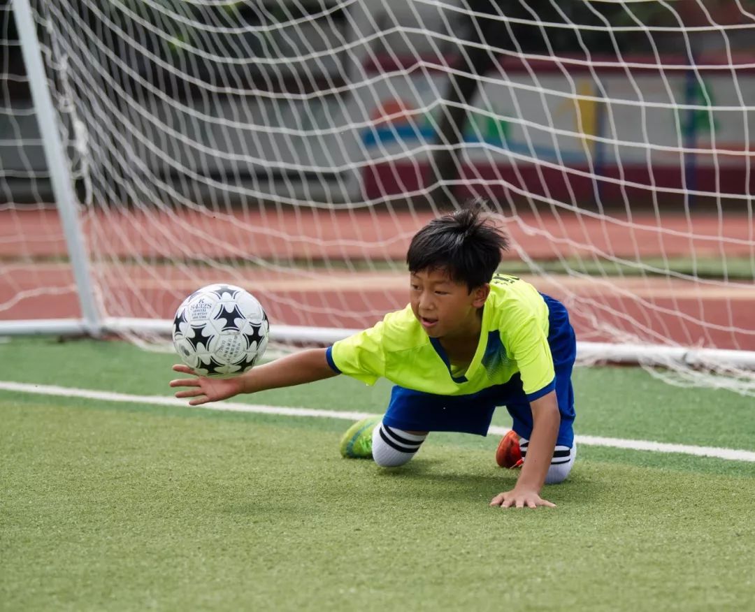 全国校园足球试点学校名单,阜南青少年校园足球队