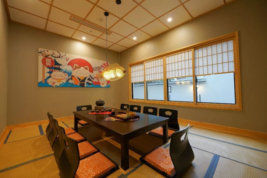 自驾游12个人住民宿,住200左右民宿3天1500左右