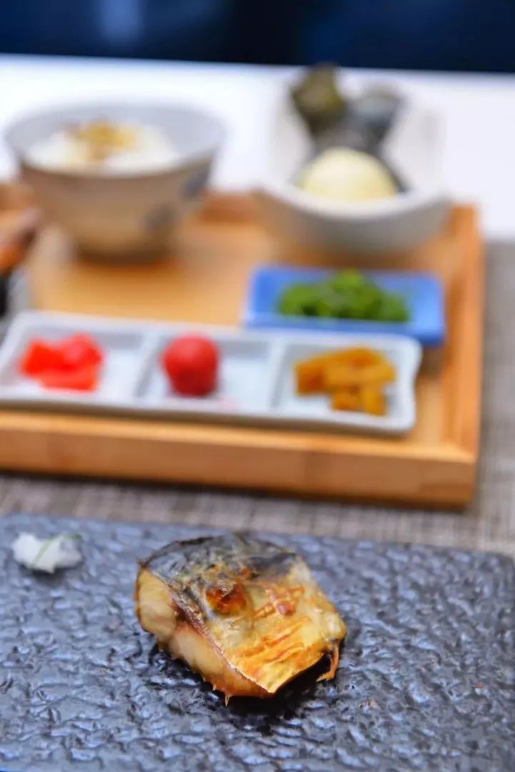 自驾游12个人住民宿,住200左右民宿3天1500左右