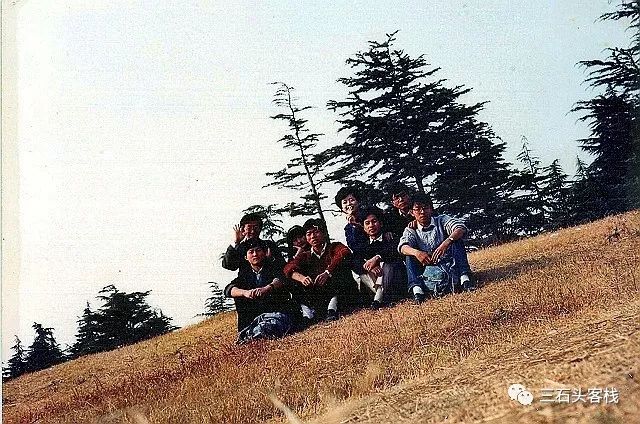华政，往事并不如烟