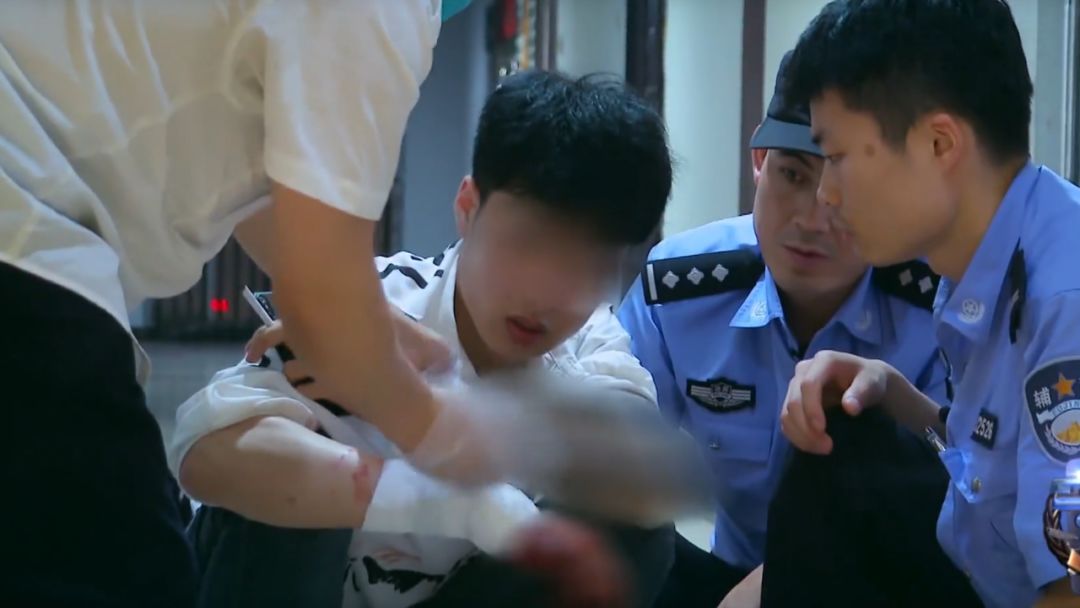 播放量破万露脸视频,晒播放量200万的视频