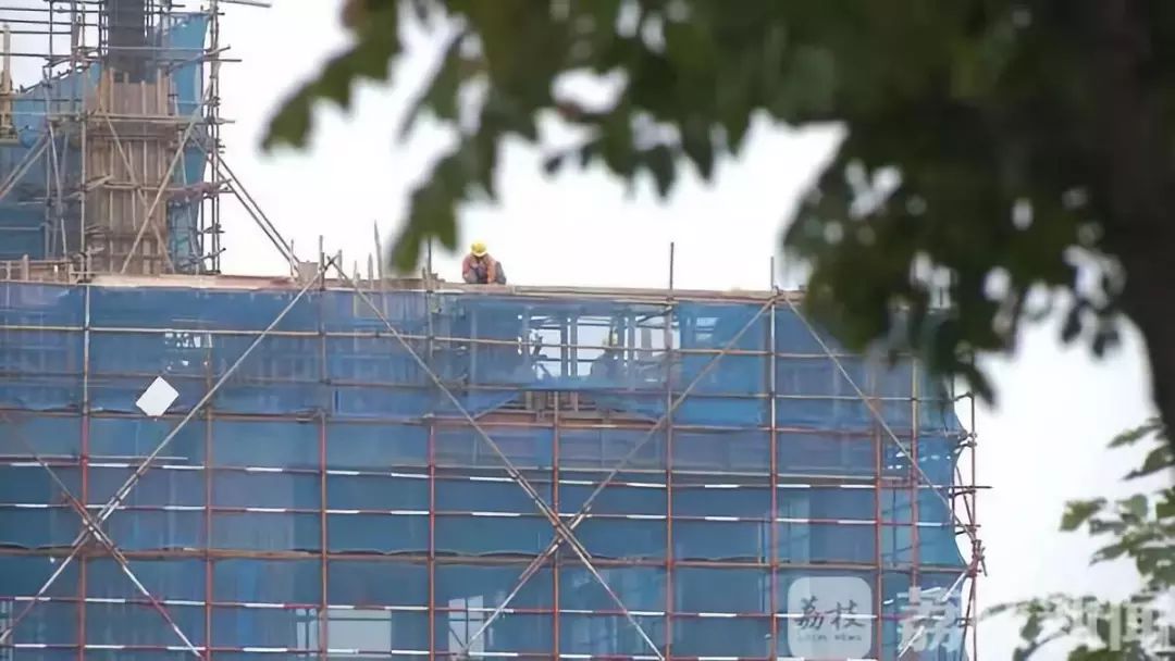 百万购物卡冲抵工程款,百万购物卡