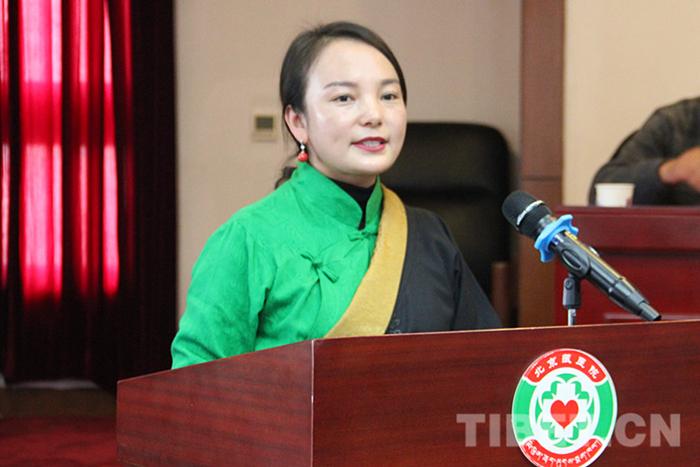 老一辈藏医如何薪火相传？这个持续10年的研修班给出了答案