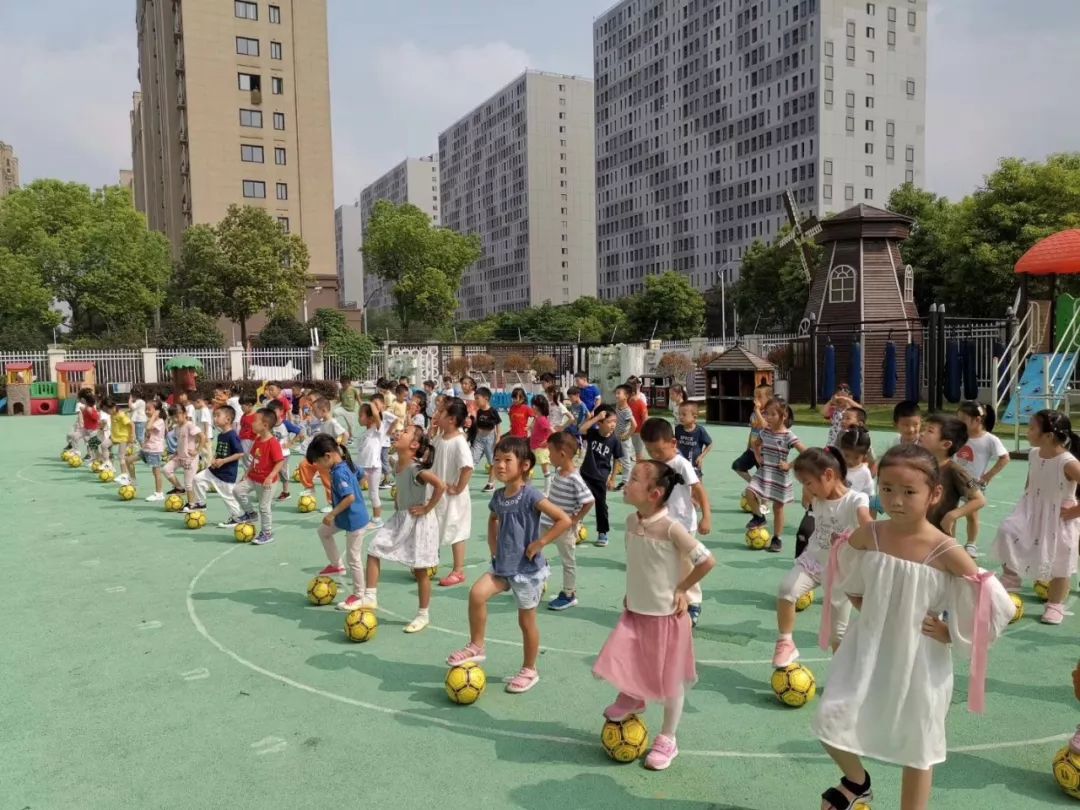 厉害了！松江“90后”小伙担任电影花式足球技术指导，背后的故事更精彩