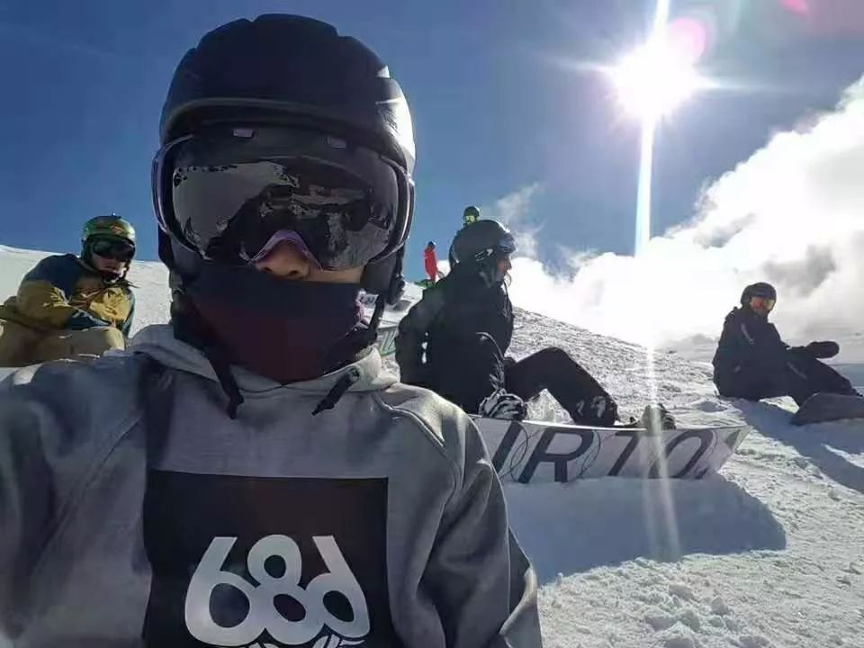 新手入门全套滑雪装备推荐,新手小白滑雪入门全攻略