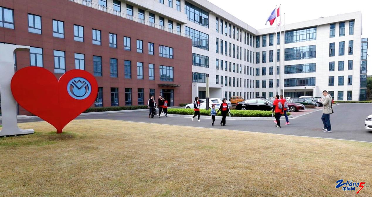 全民“跑男”感受常州水文化2019“发现常州·遇见大运”城市定向挑战赛顺利举行