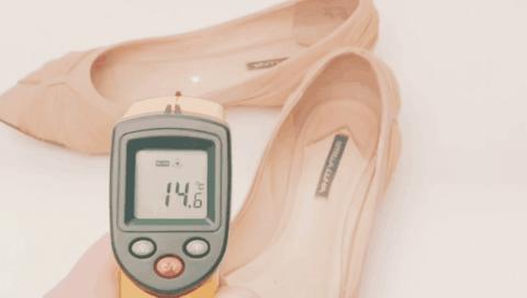 “鞋垫”黑科技！42度恒温发热，帮你1秒钟暖脚暖全身