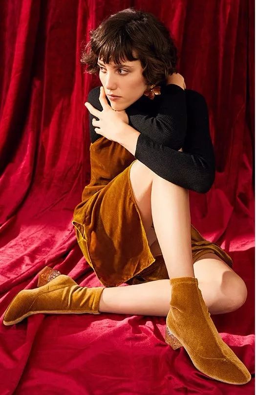 女生买鞋推荐平价,换季应该买什么鞋比较便宜