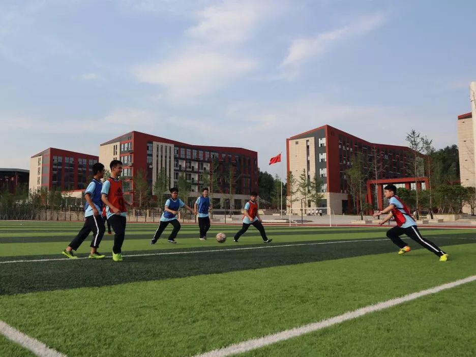 十堰被通报批评,十堰市柳林中学现在怎么样了