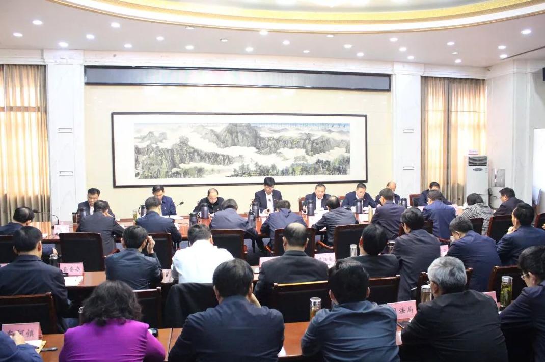 济南马拉松开跑,济南马拉松鸣枪开赛