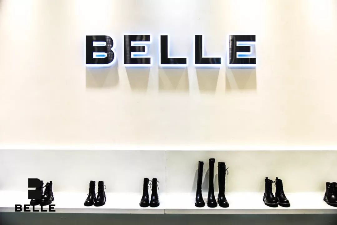 百丽bellelogo的变化,百丽belle褪色