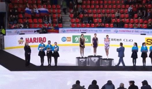 大哥你的笑容要溢出屏幕了，收住收住，2019搞笑体育动图集锦来了