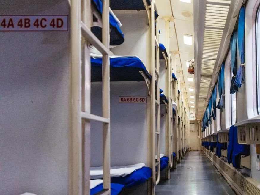 为啥软卧比硬卧便宜,软卧和硬卧价格差距