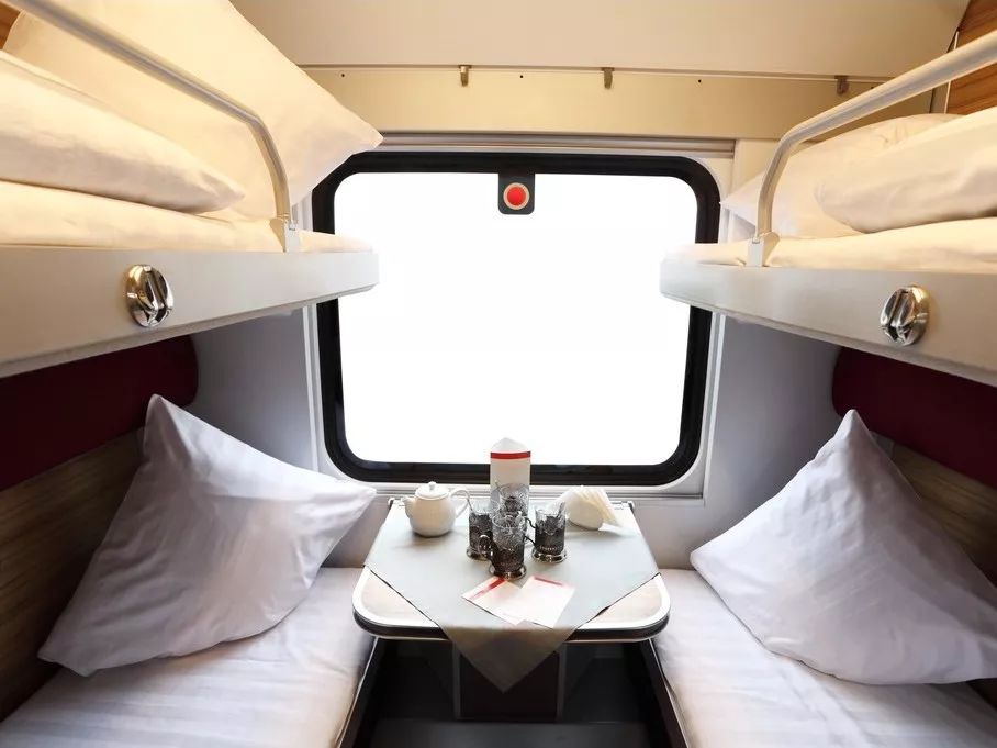 为啥软卧比硬卧便宜,软卧和硬卧价格差距