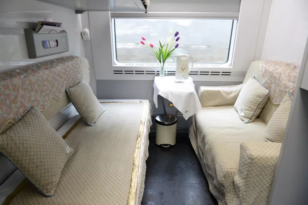 为啥软卧比硬卧便宜,软卧和硬卧价格差距