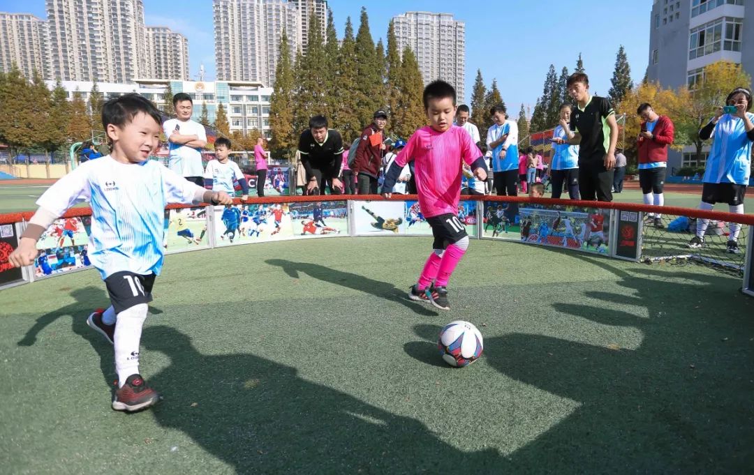 小小足球大比赛,小小足球冠军