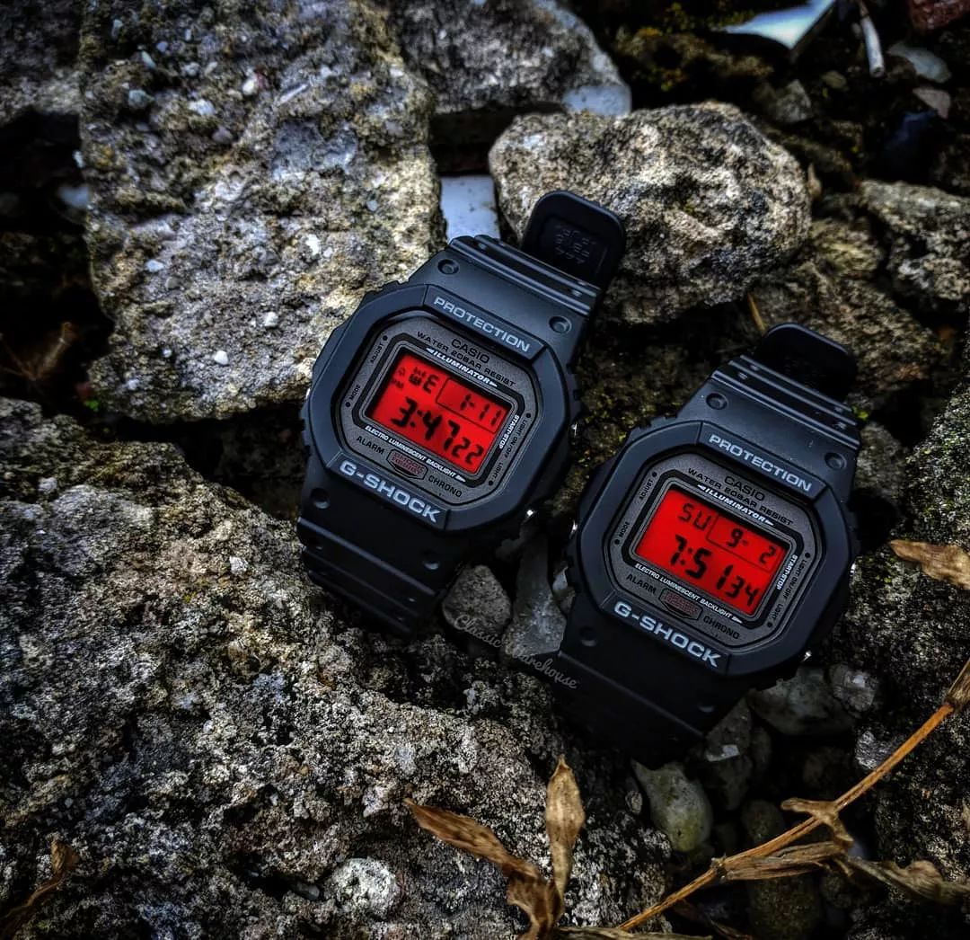 念想了十几年的“血屏”，如今要让你听个科幻故事