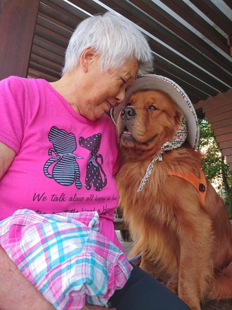 汪奶奶和孙女拍照,汪奶奶和孙女花絮