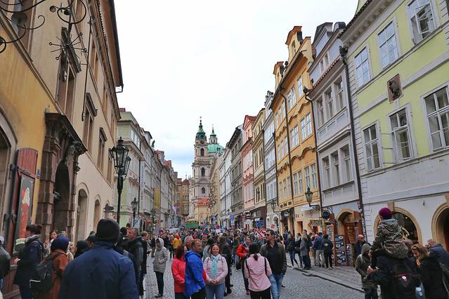 一个人旅行遇见最美的天堂,借一场旅行遇见最美的风景