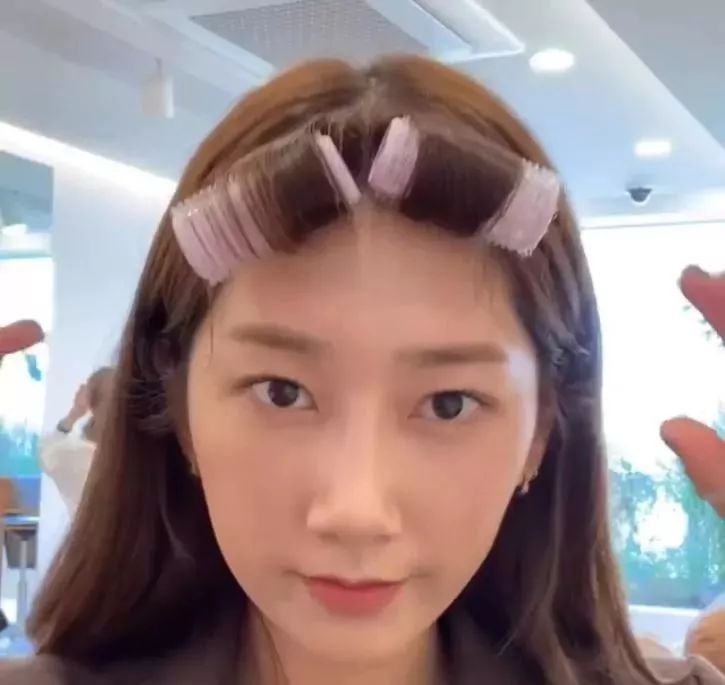 韩国八字刘海怎么烫教程,韩式齐刘海八字刘海教程