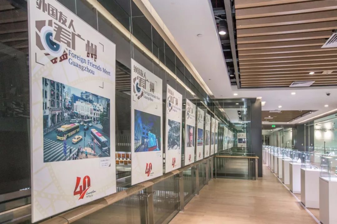 首次展出！来看广州晒出的友城精美礼品