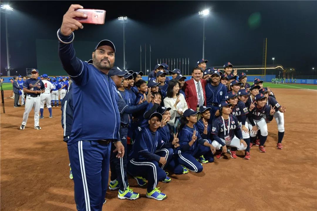 万众瞩目的一场比赛,万众瞩目运动会