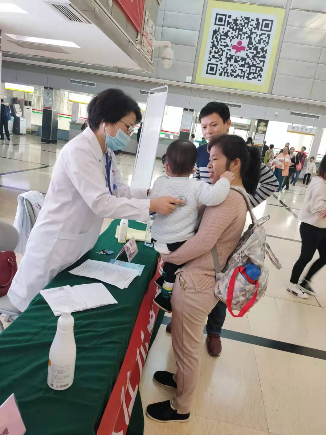 小孩肺炎后喘怎么调理,孩子肺炎好了又喘怎么回事