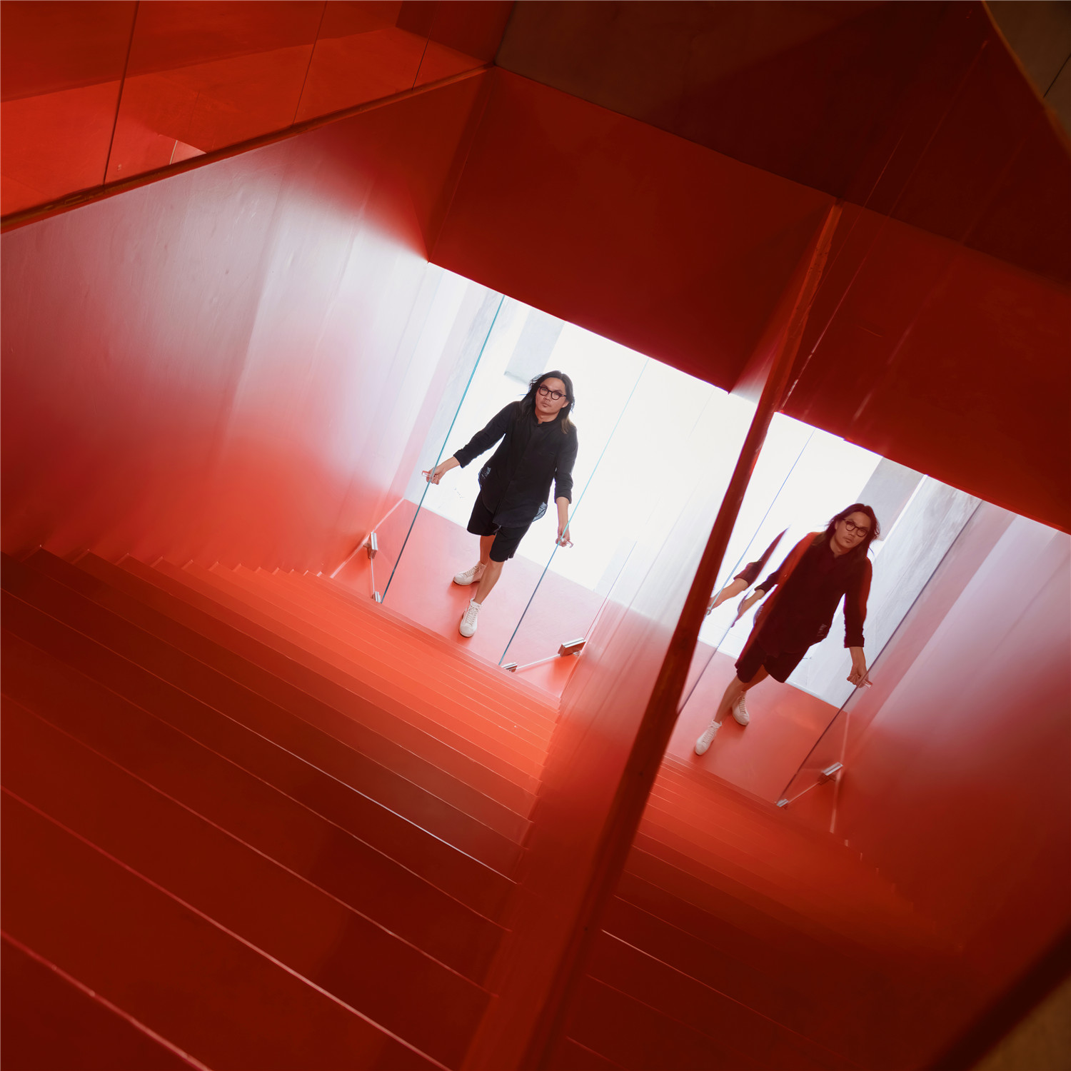 鐗╀笂绌洪棿鐏攨,閲嶅簡鐗╀笂绌洪棿