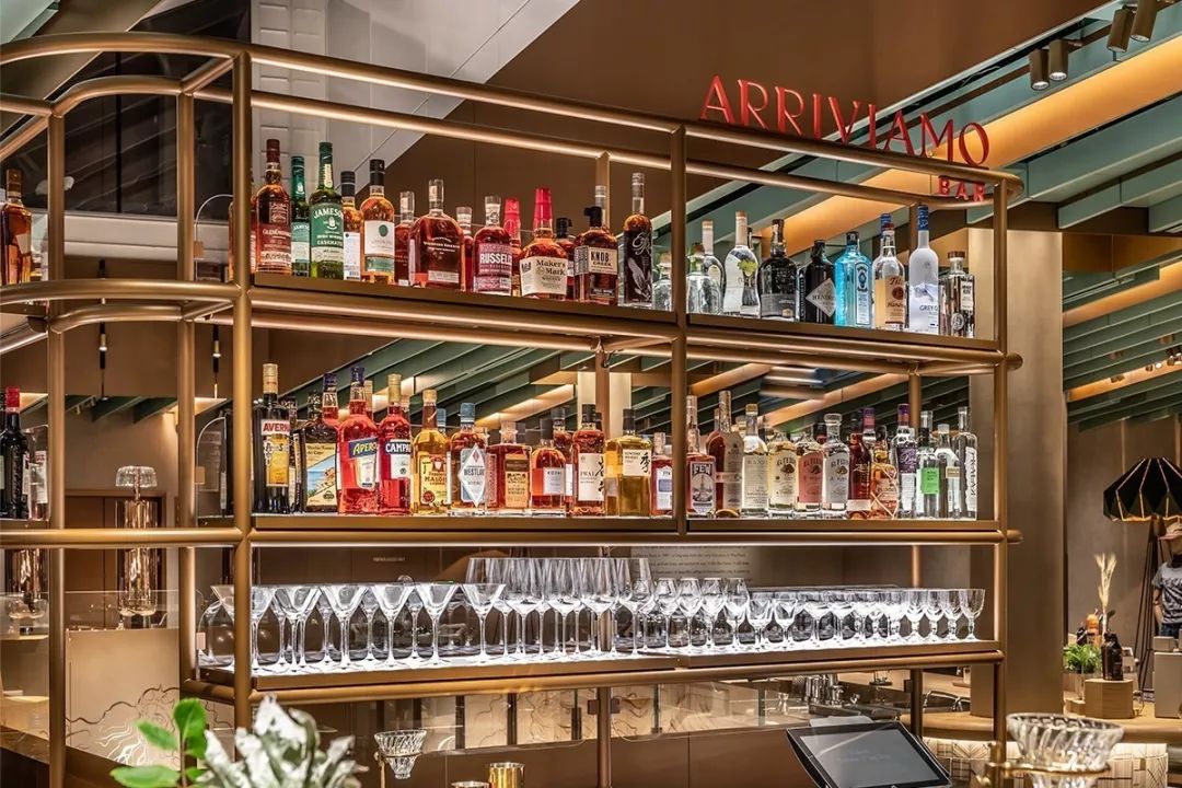 潮流|A$APRocky推出全新服饰周边，全球最大星巴克落户芝加哥