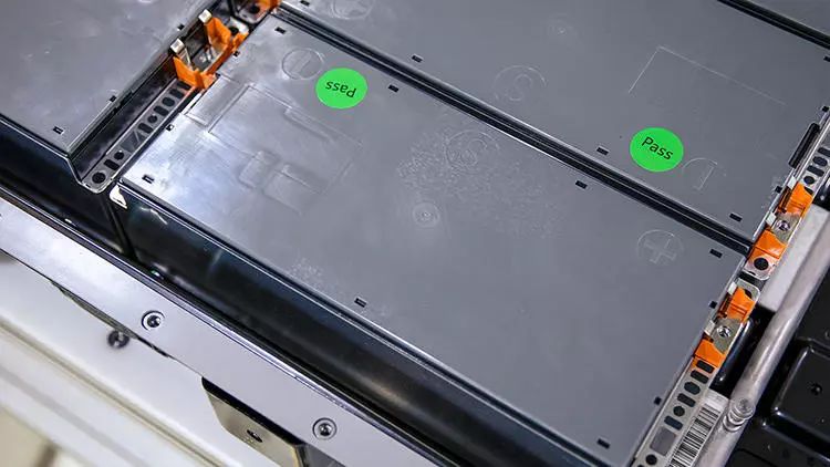 新型电动汽车冬季用柴油取暖,柴油车冬季燃油加热黑科技